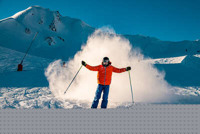 Happy skiers in the Tignes ski area
